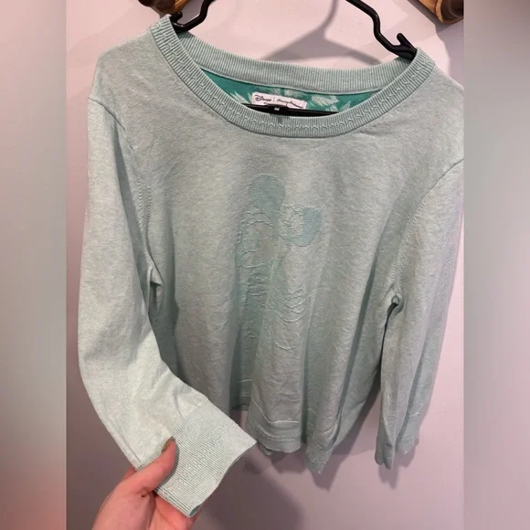 TOMMY BAHAMA DISNEY EDITION CREWNECK SWEATER - Picture 3 of 8